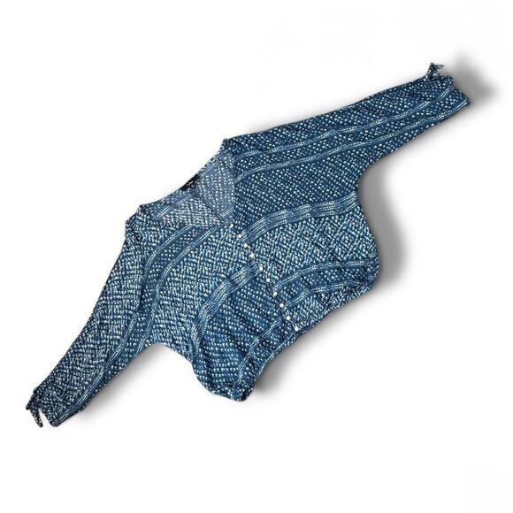 Lulus Blue Patterned Women's top boho medium ruched sleeve - Picture 2 of 9